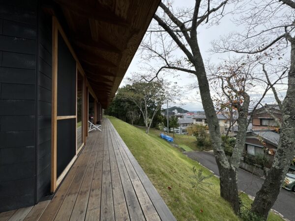 丘のうえの平家外観⑤