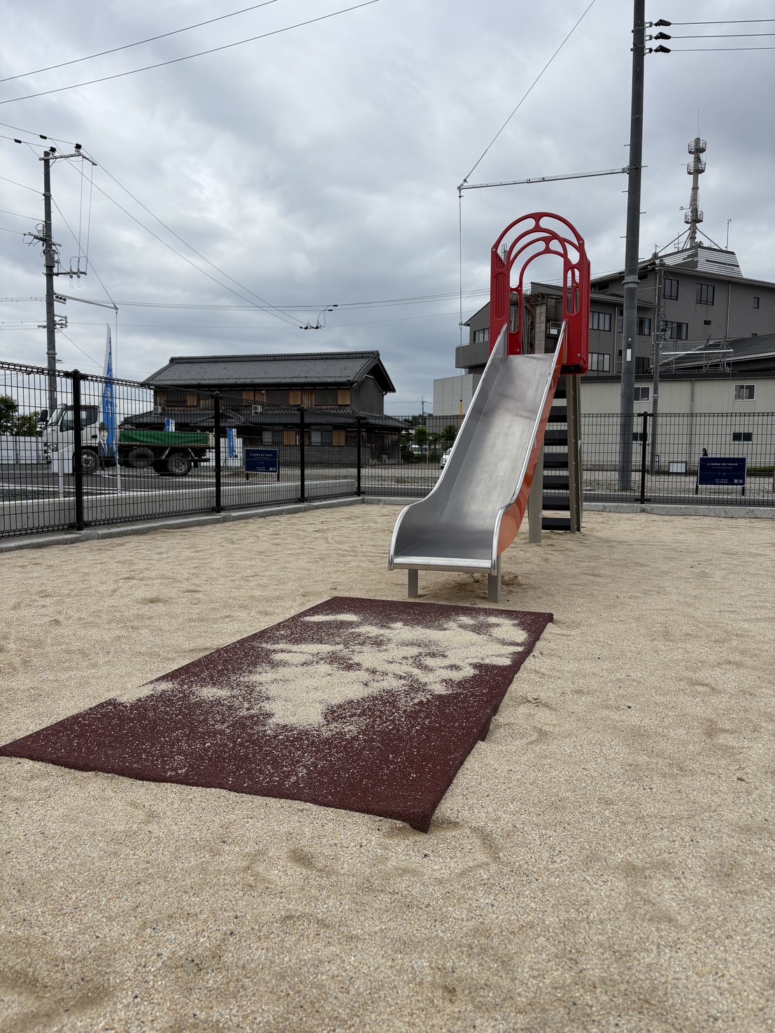 すべり台
