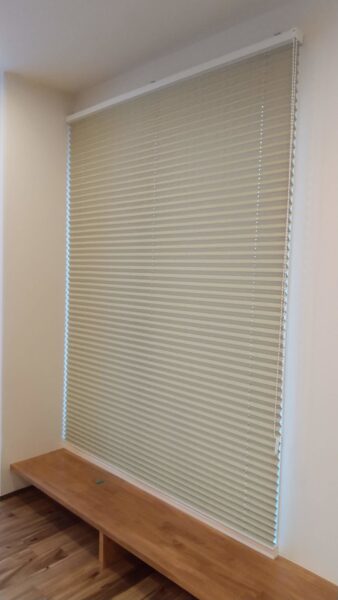 ハニカムスクリーン