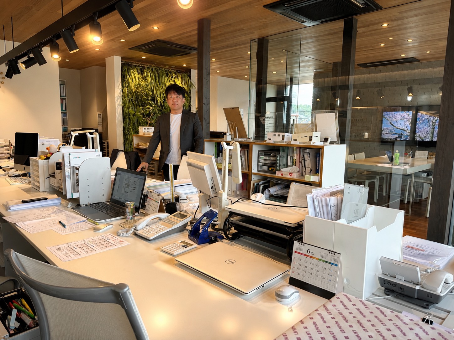 北泉事務所　社長